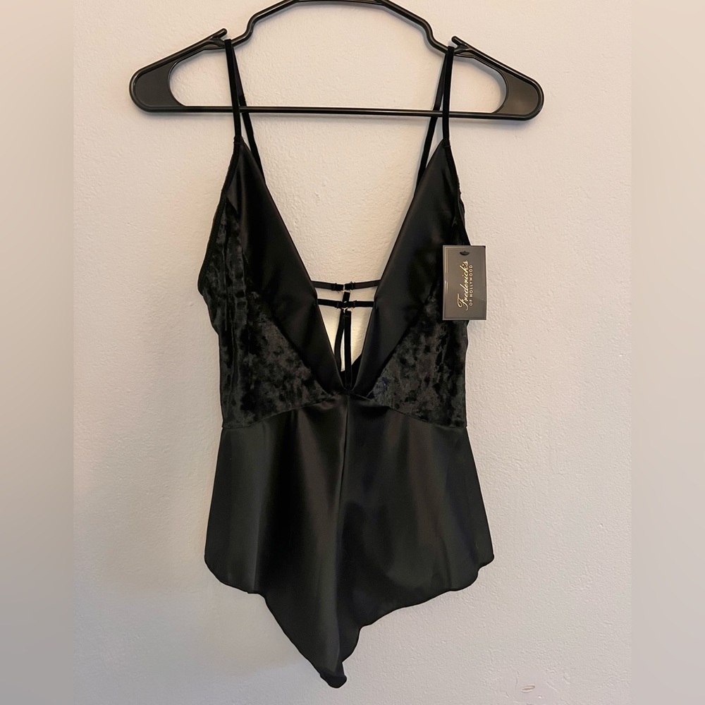 Fredrick’s of Hollywood Asha lingerie romper, size small, black satin and velour